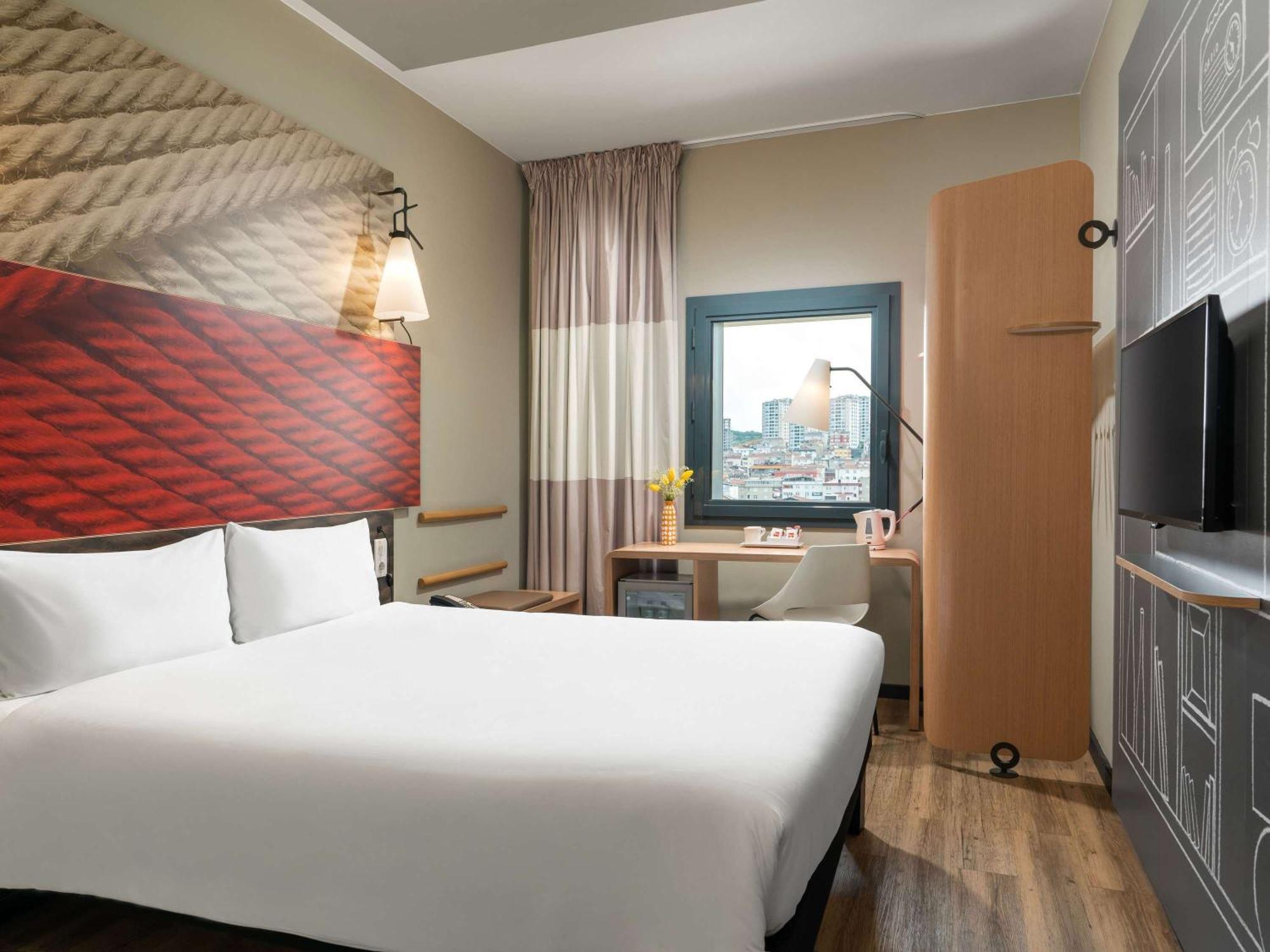 Ibis Istanbul Tuzla Hotel Cayirova Екстер'єр фото