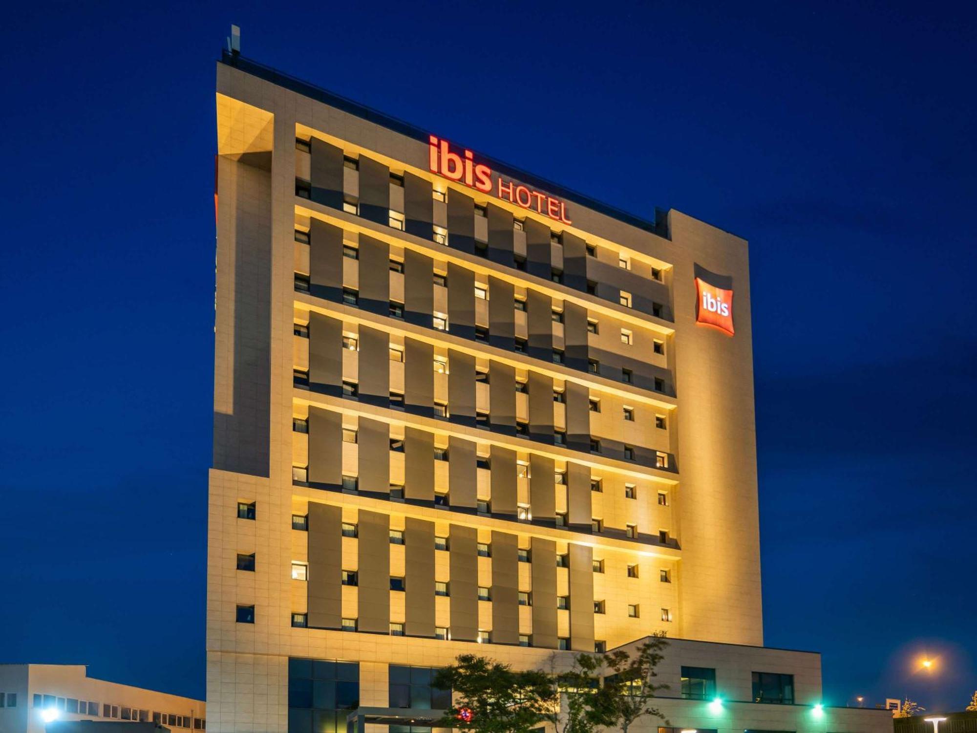 Ibis Istanbul Tuzla Hotel Cayirova Екстер'єр фото